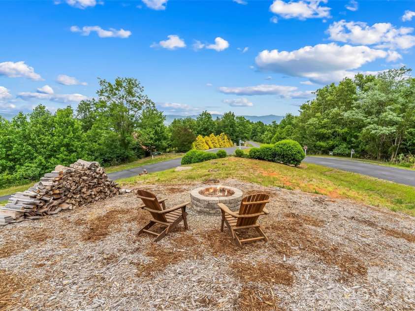 122 Azule Ridge Drive, Bostic, NC 28018.  MLS# CAR4386164, YatesRealty ID 26917. 