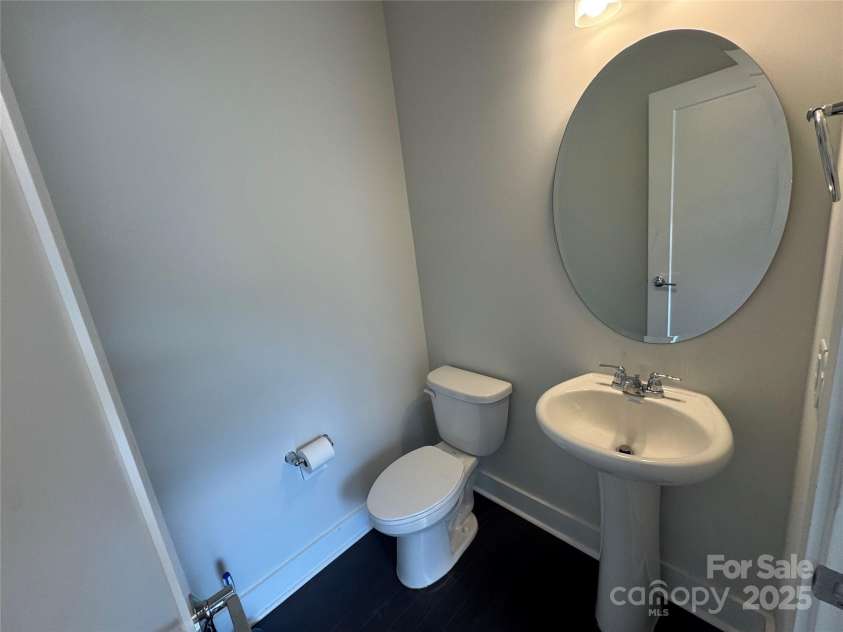 12115 Brooklyn Avenue, Charlotte, NC 28204.  MLS# CAR4273348, YatesRealty ID 26918. 