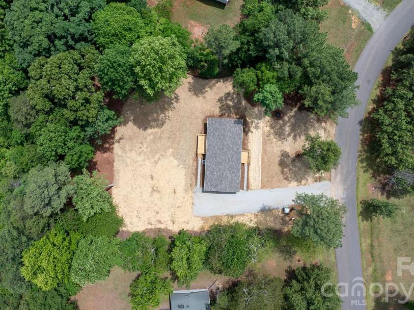 1331 Maiden Wood Circle, Maiden, NC 28650.  MLS# CAR4388075, YatesRealty ID 26919. 