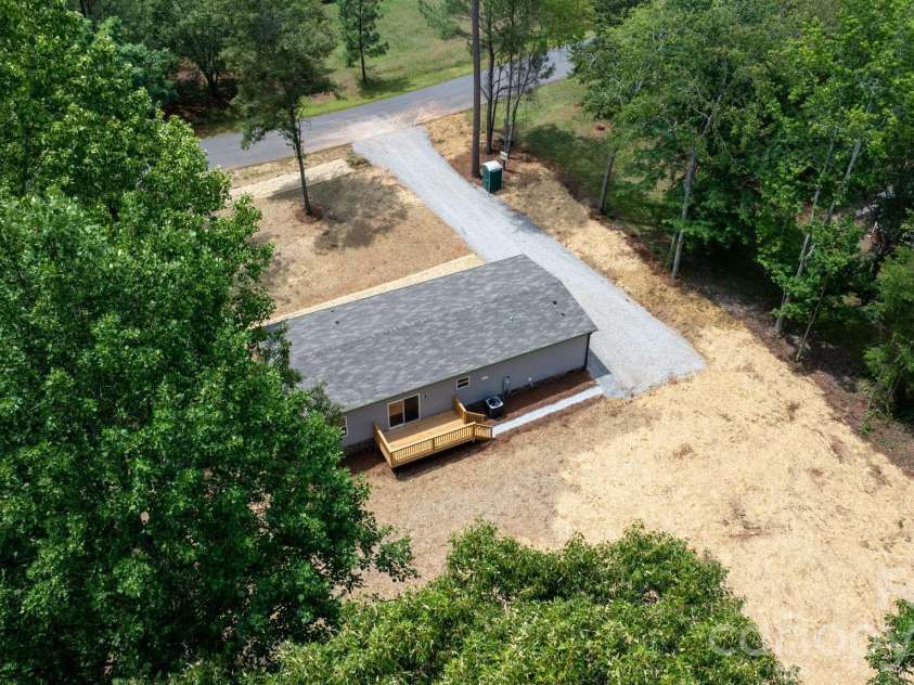 1331 Maiden Wood Circle, Maiden, NC 28650.  MLS# CAR4388075, YatesRealty ID 26919. 
