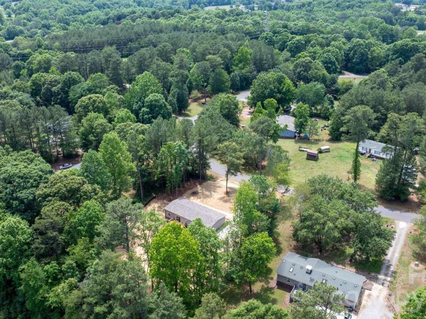 1331 Maiden Wood Circle, Maiden, NC 28650.  MLS# CAR4388075, YatesRealty ID 26919. 