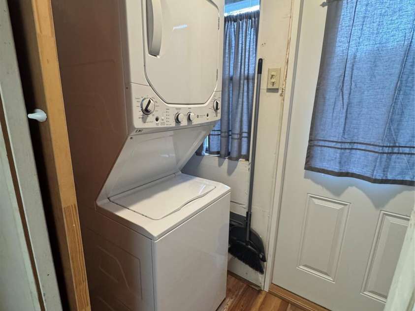 103 Teaberry Lane, Newland, NC 28657.  MLS# CAR4326344, YatesRealty ID 2692. 