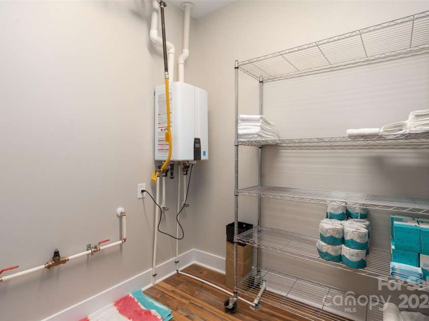 72 Raines Boulevard, Waynesville, NC 28786.  MLS# CAR4138214, YatesRealty ID 2692. 