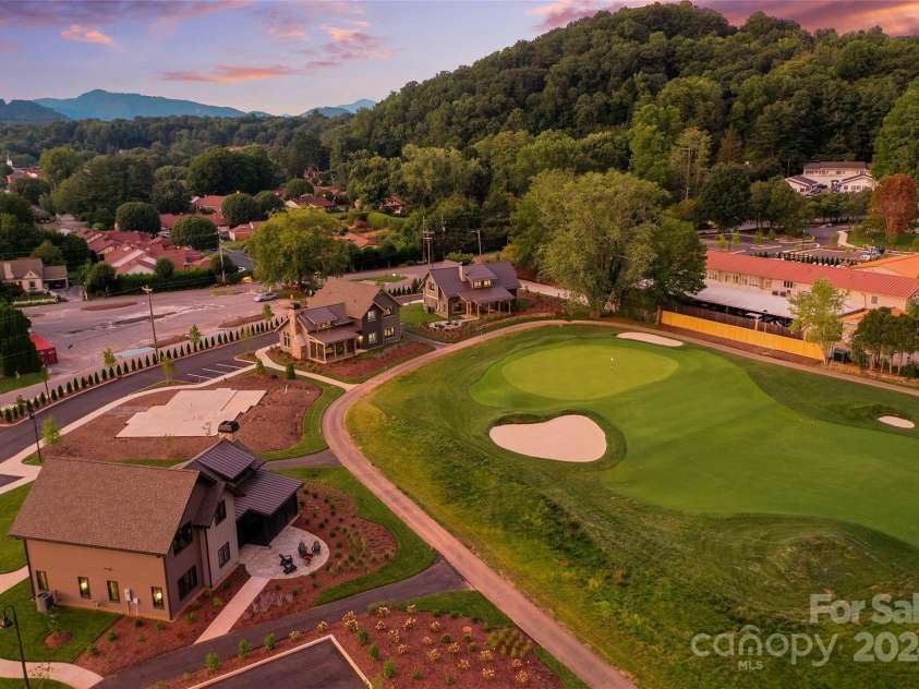 72 Raines Boulevard, Waynesville, NC 28786.  MLS# CAR4138214, YatesRealty ID 2692. 