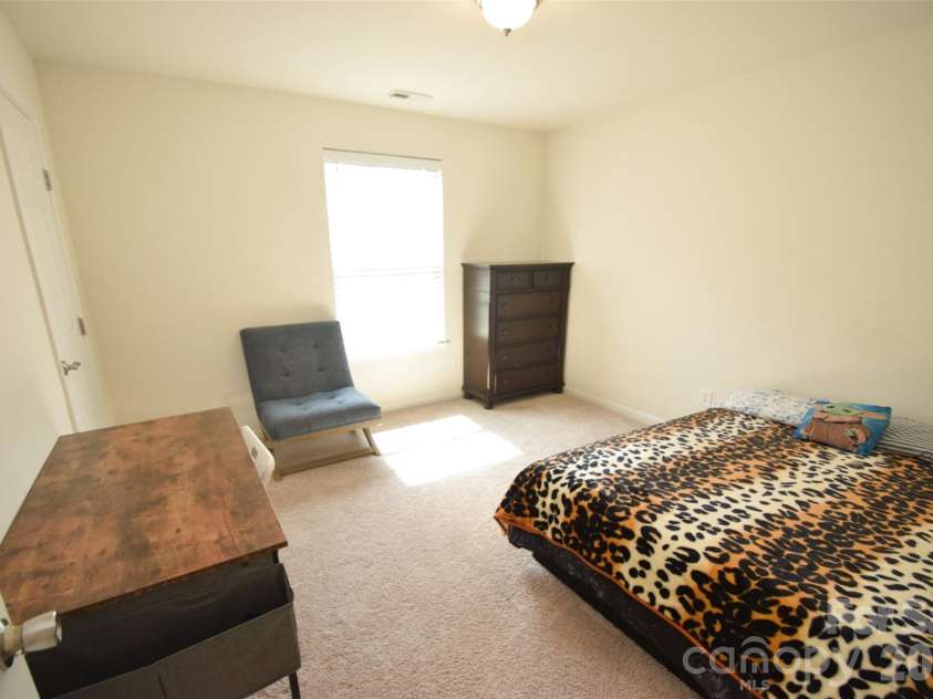 3419 Ashley View Drive, Charlotte, NC 28213.  MLS# CAR4387802, YatesRealty ID 26920. Secondary bedroom #2