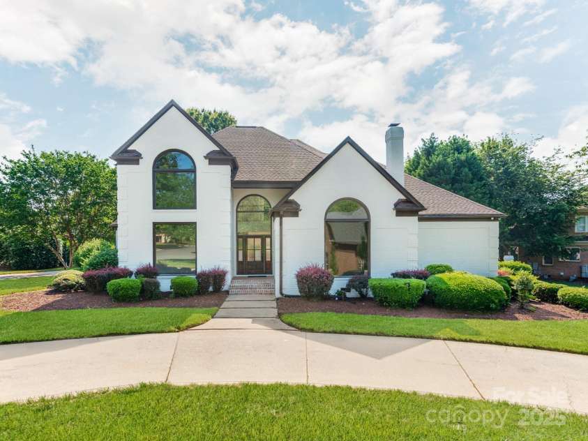 12001 Pine Valley Club Drive, Charlotte, NC 28277.  MLS# CAR4277556, YatesRealty ID 26921. This Home Has Been Well Maintained and Includes Newer Architectural Shingle Roof and Fresh Exterior Paint