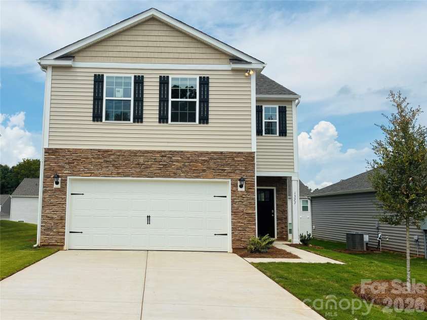 1327 Lily Drive, Richburg, SC 29729.  MLS# CAR4388187, YatesRealty ID 26921. 