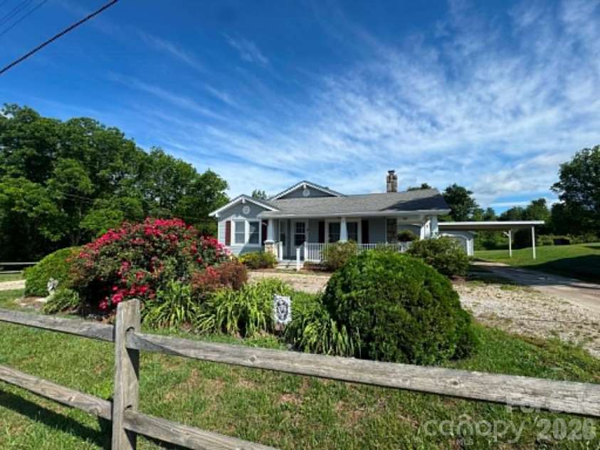 1230 Zephyr Mountain Park Road, State Road, NC 28676.  MLS# CAR4388167, YatesRealty ID 26922. 