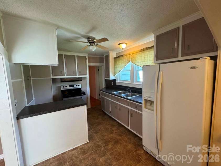 1230 Zephyr Mountain Park Road, State Road, NC 28676.  MLS# CAR4388167, YatesRealty ID 26922. 