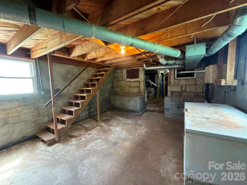 1230 Zephyr Mountain Park Road, State Road, NC 28676.  MLS# CAR4388167, YatesRealty ID 26922. 