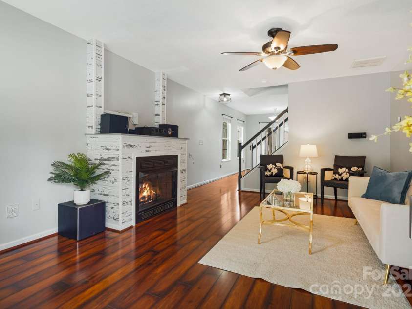 181 Farington Circle, Fletcher, NC 28732.  MLS# CAR4278708, YatesRealty ID 26922. 