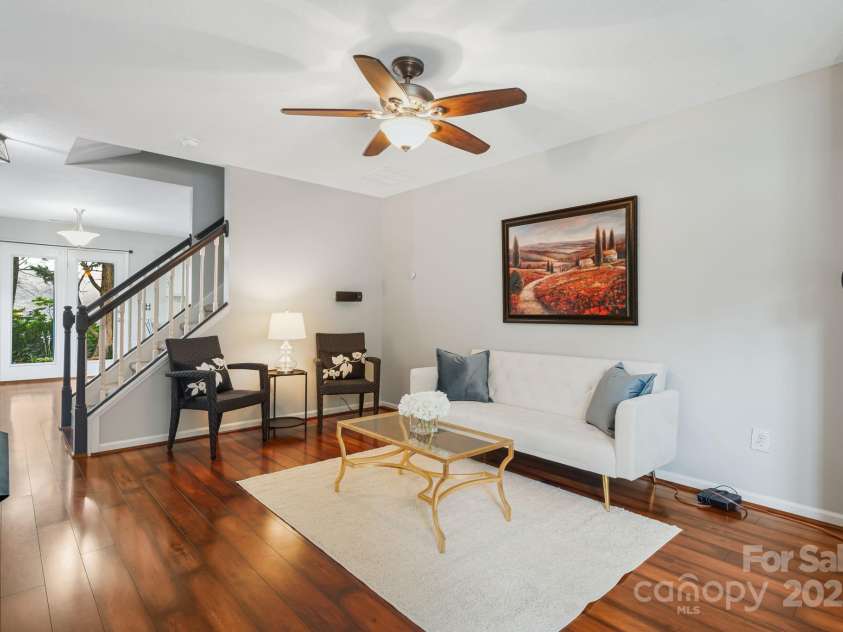 181 Farington Circle, Fletcher, NC 28732.  MLS# CAR4278708, YatesRealty ID 26922. 