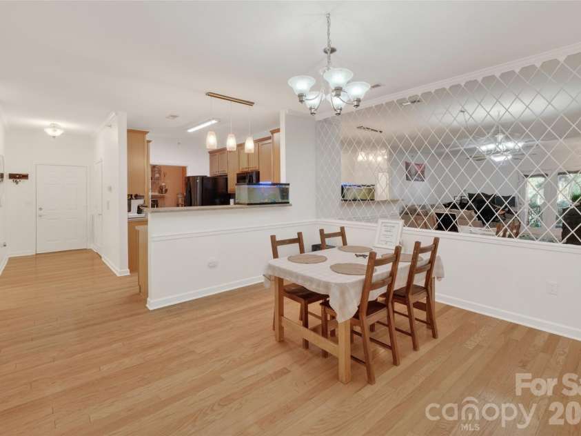 11915 Ridgeway Park Drive, Charlotte, NC 28277.  MLS# CAR4388105, YatesRealty ID 26924. 
