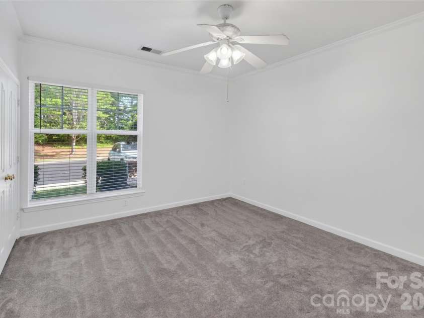 11915 Ridgeway Park Drive, Charlotte, NC 28277.  MLS# CAR4388105, YatesRealty ID 26924. 