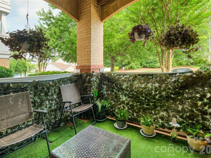 11915 Ridgeway Park Drive, Charlotte, NC 28277.  MLS# CAR4388105, YatesRealty ID 26924. 