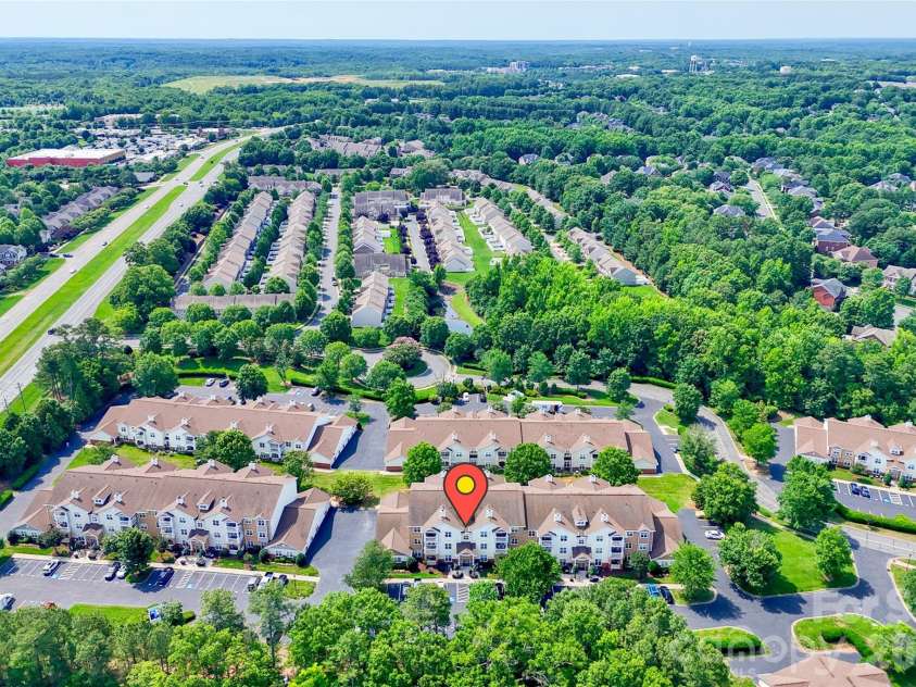 11915 Ridgeway Park Drive, Charlotte, NC 28277.  MLS# CAR4388105, YatesRealty ID 26924. 