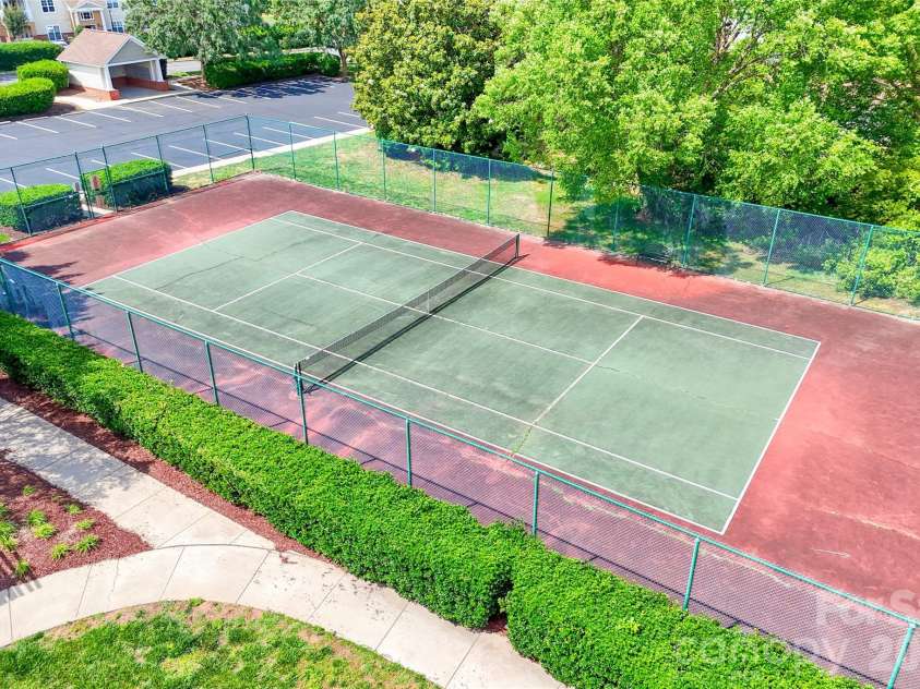 11915 Ridgeway Park Drive, Charlotte, NC 28277.  MLS# CAR4388105, YatesRealty ID 26924. 