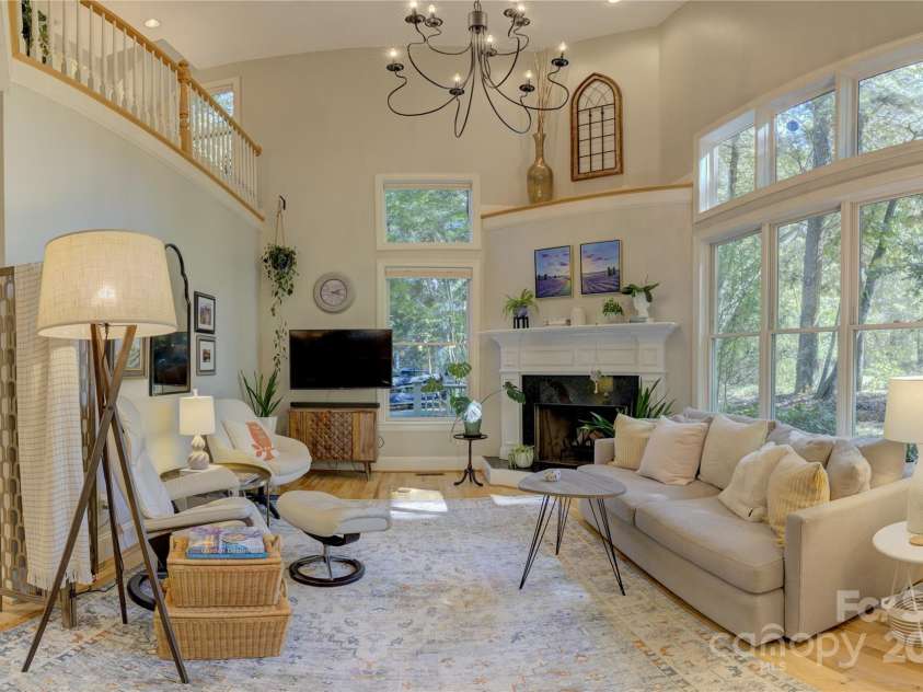 25 Madelyn Lane, Fairview, NC 28730.  MLS# CAR4309123, YatesRealty ID 26924. 