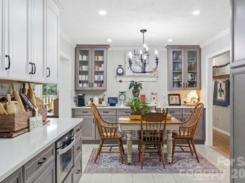 805 Pine Hill Drive, Salisbury, NC 28146.  MLS# CAR4387687, YatesRealty ID 26926. 