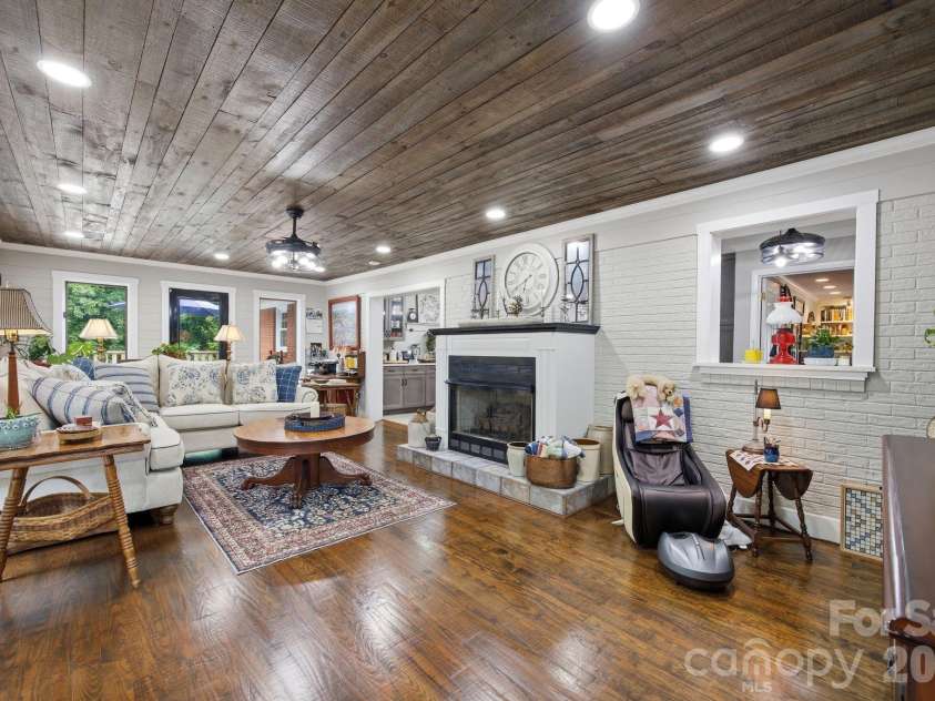 805 Pine Hill Drive, Salisbury, NC 28146.  MLS# CAR4387687, YatesRealty ID 26926. 