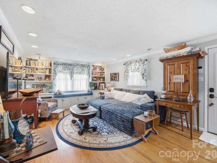 805 Pine Hill Drive, Salisbury, NC 28146.  MLS# CAR4387687, YatesRealty ID 26926. 