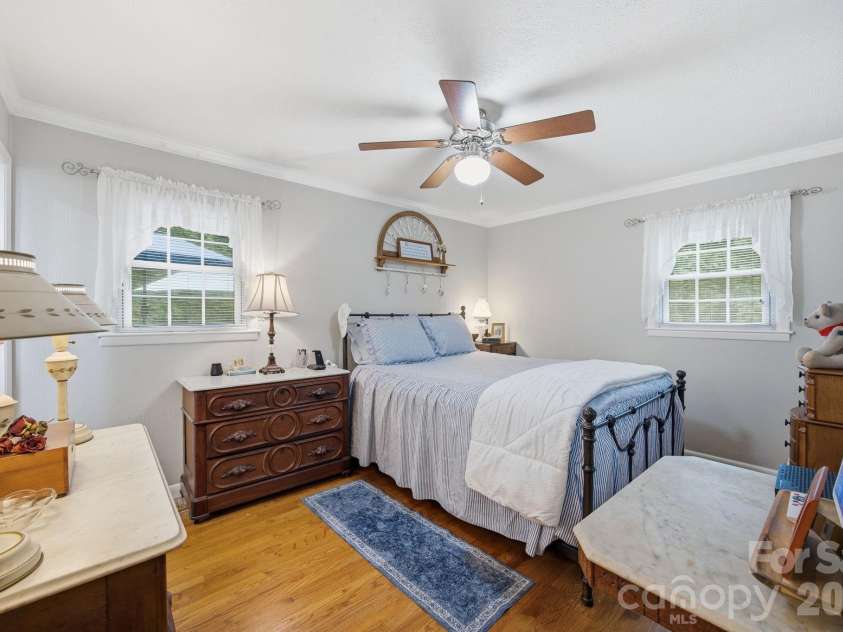 805 Pine Hill Drive, Salisbury, NC 28146.  MLS# CAR4387687, YatesRealty ID 26926. 