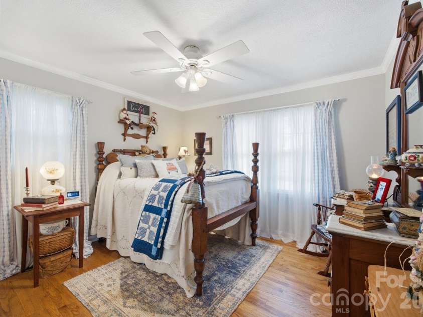 805 Pine Hill Drive, Salisbury, NC 28146.  MLS# CAR4387687, YatesRealty ID 26926. 
