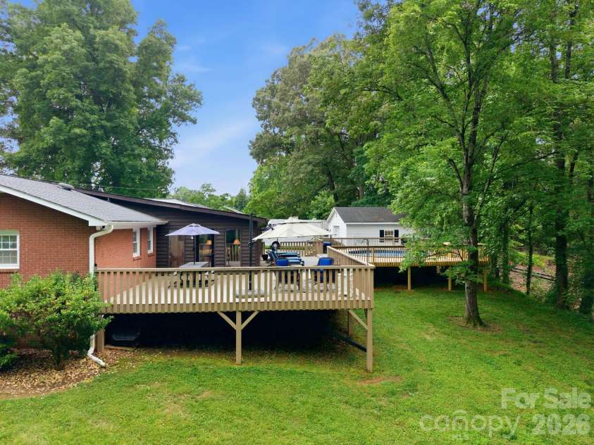 805 Pine Hill Drive, Salisbury, NC 28146.  MLS# CAR4387687, YatesRealty ID 26926. 