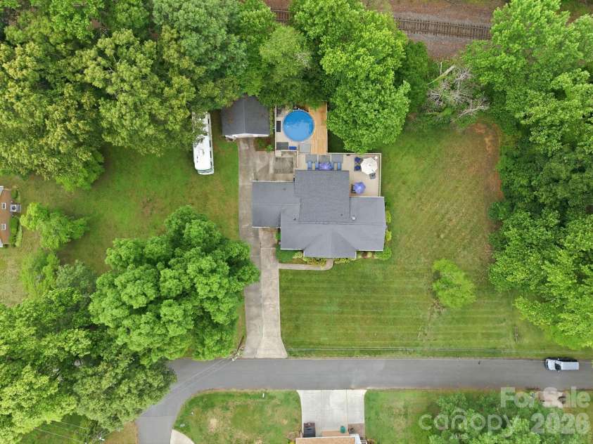 805 Pine Hill Drive, Salisbury, NC 28146.  MLS# CAR4387687, YatesRealty ID 26926. 
