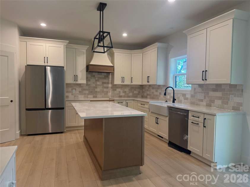 5069 Tara Tea Drive, Tega Cay, SC 29708.  MLS# CAR4388227, YatesRealty ID 26928. 