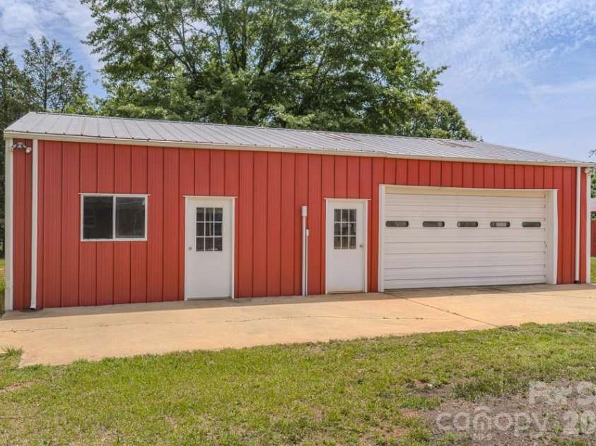 1241 County Line Road, Rutherfordton, NC 28139.  MLS# CAR4387812, YatesRealty ID 26929. 
