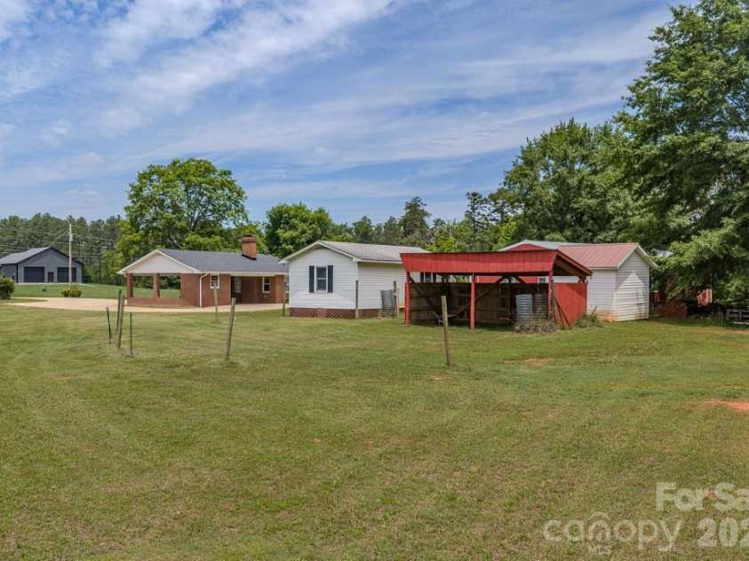1241 County Line Road, Rutherfordton, NC 28139.  MLS# CAR4387812, YatesRealty ID 26929. 