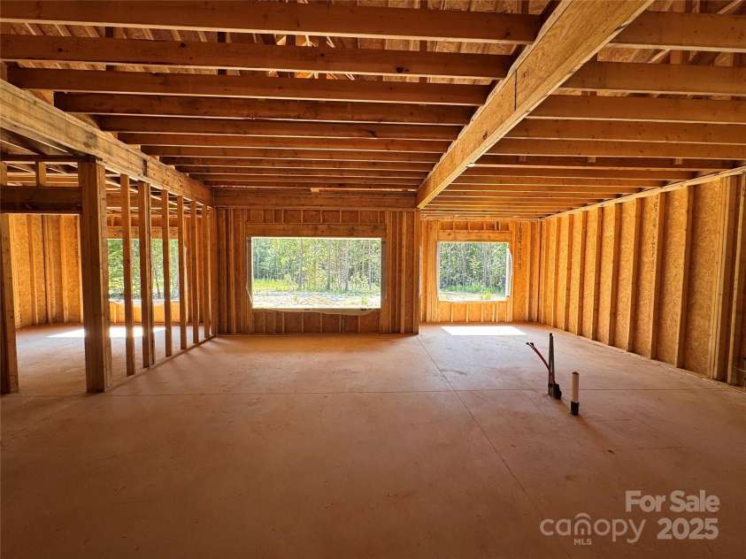 3065 Meadowcrest Drive, Clover, SC 29710.  MLS# CAR4293499, YatesRealty ID 2693. Living Room