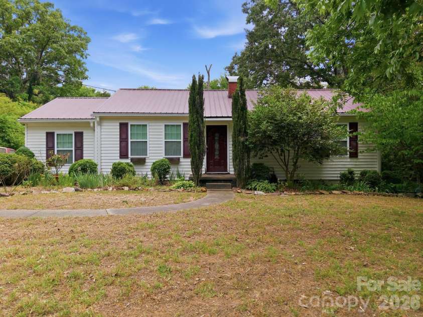 211 Sowers Ferry Road, Salisbury, NC 28144.  MLS# CAR4388272, YatesRealty ID 26930. 