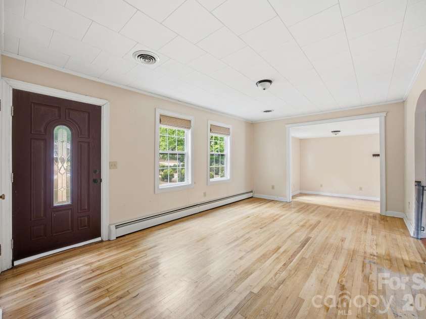 211 Sowers Ferry Road, Salisbury, NC 28144.  MLS# CAR4388272, YatesRealty ID 26930. 
