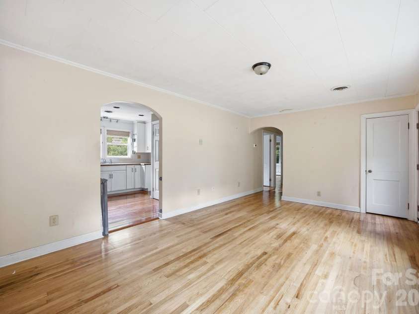 211 Sowers Ferry Road, Salisbury, NC 28144.  MLS# CAR4388272, YatesRealty ID 26930. 