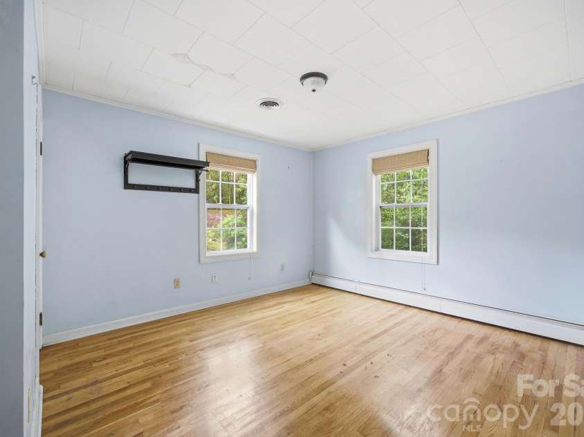 211 Sowers Ferry Road, Salisbury, NC 28144.  MLS# CAR4388272, YatesRealty ID 26930. 