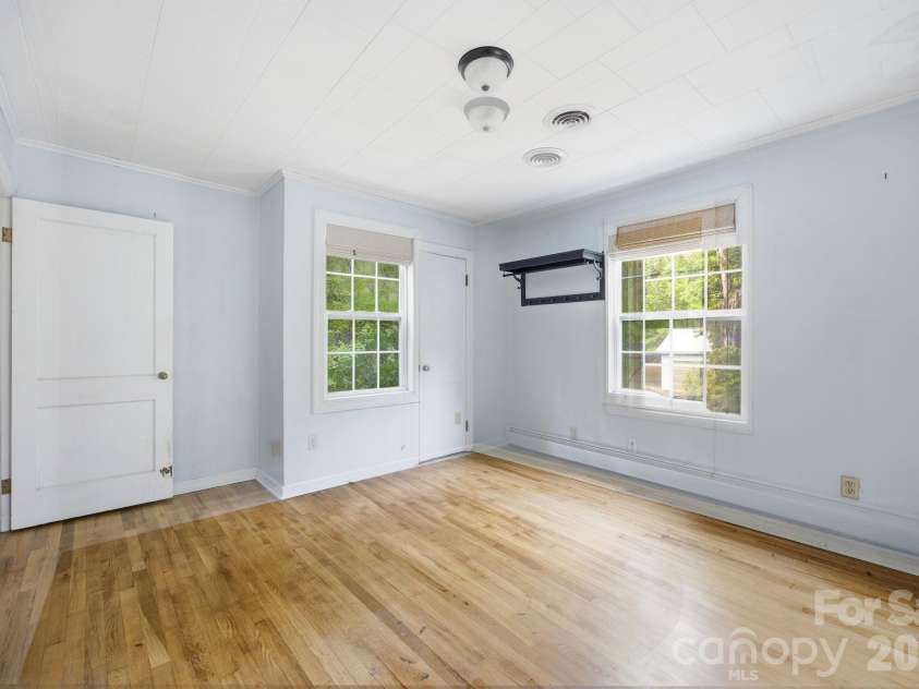 211 Sowers Ferry Road, Salisbury, NC 28144.  MLS# CAR4388272, YatesRealty ID 26930. 