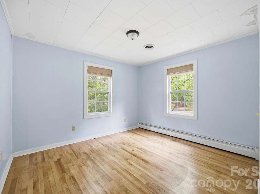 211 Sowers Ferry Road, Salisbury, NC 28144.  MLS# CAR4388272, YatesRealty ID 26930. 