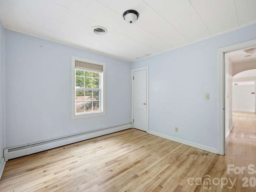 211 Sowers Ferry Road, Salisbury, NC 28144.  MLS# CAR4388272, YatesRealty ID 26930. 