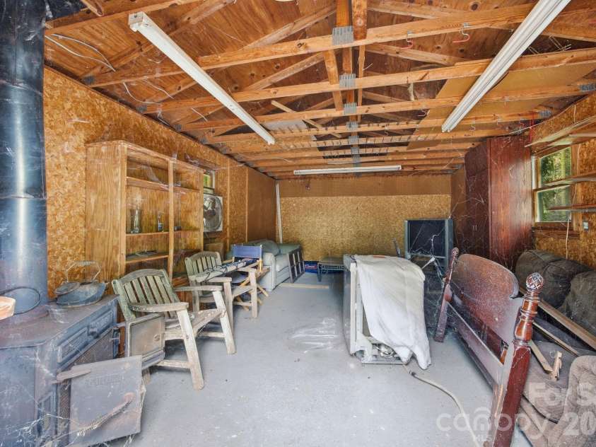 211 Sowers Ferry Road, Salisbury, NC 28144.  MLS# CAR4388272, YatesRealty ID 26930. 