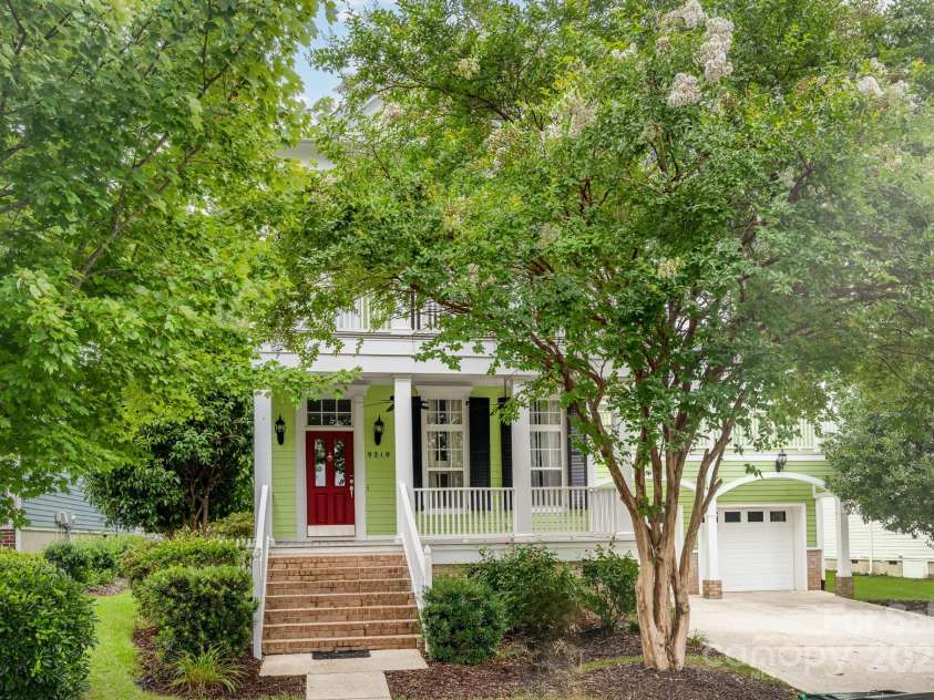 9210 Ginhouse Lane, Charlotte, NC 28277.  MLS# CAR4266408, YatesRealty ID 26933. 