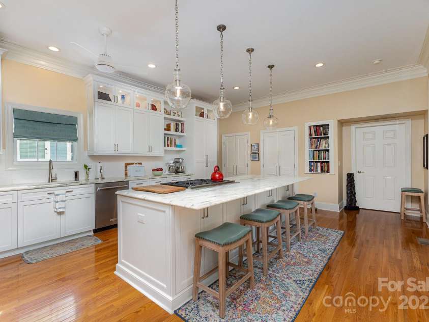 9210 Ginhouse Lane, Charlotte, NC 28277.  MLS# CAR4266408, YatesRealty ID 26933. 