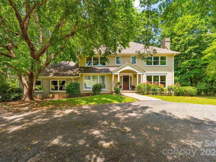 310 Southwood Lane, Columbus, NC 28722.  MLS# CAR4265730, YatesRealty ID 26934. 