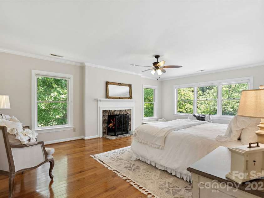 310 Southwood Lane, Columbus, NC 28722.  MLS# CAR4265730, YatesRealty ID 26934. 