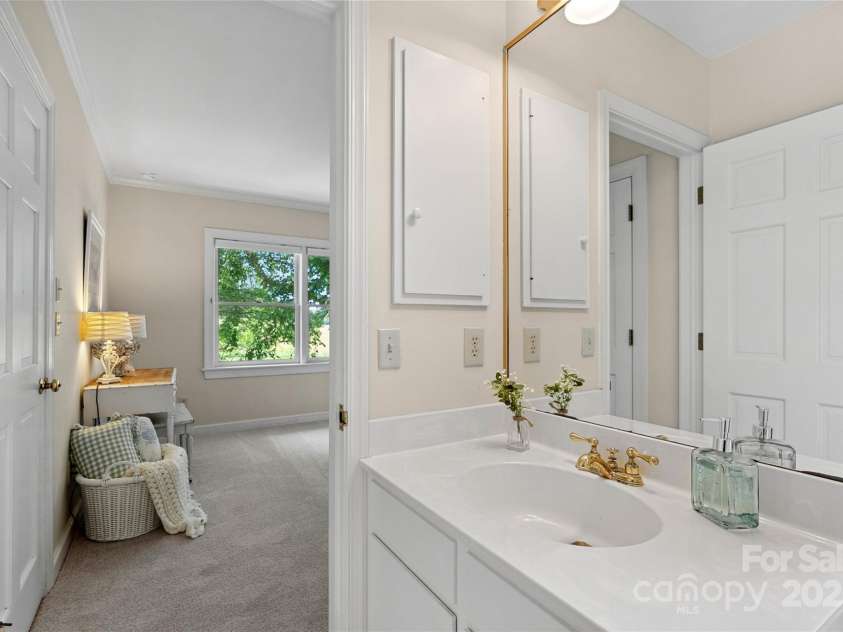 310 Southwood Lane, Columbus, NC 28722.  MLS# CAR4265730, YatesRealty ID 26934. 