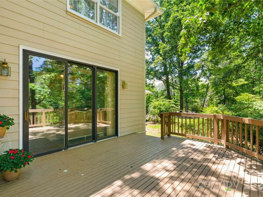 310 Southwood Lane, Columbus, NC 28722.  MLS# CAR4265730, YatesRealty ID 26934. 