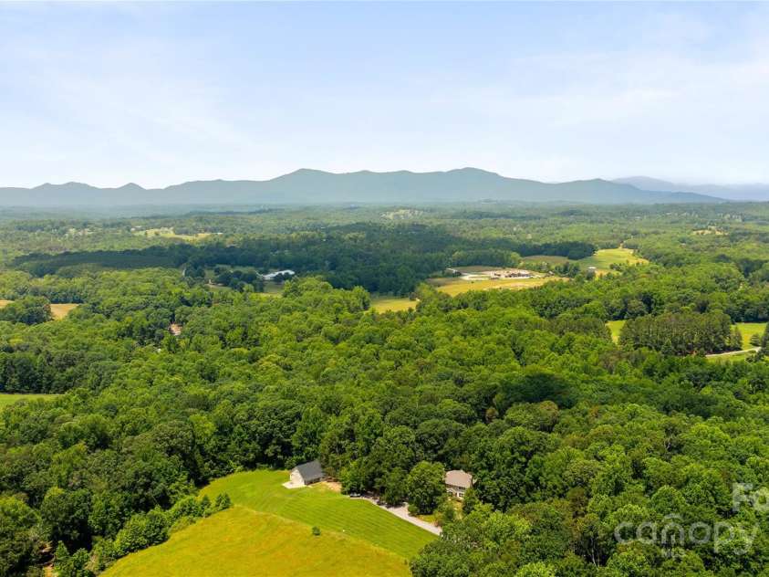 310 Southwood Lane, Columbus, NC 28722.  MLS# CAR4265730, YatesRealty ID 26934. 