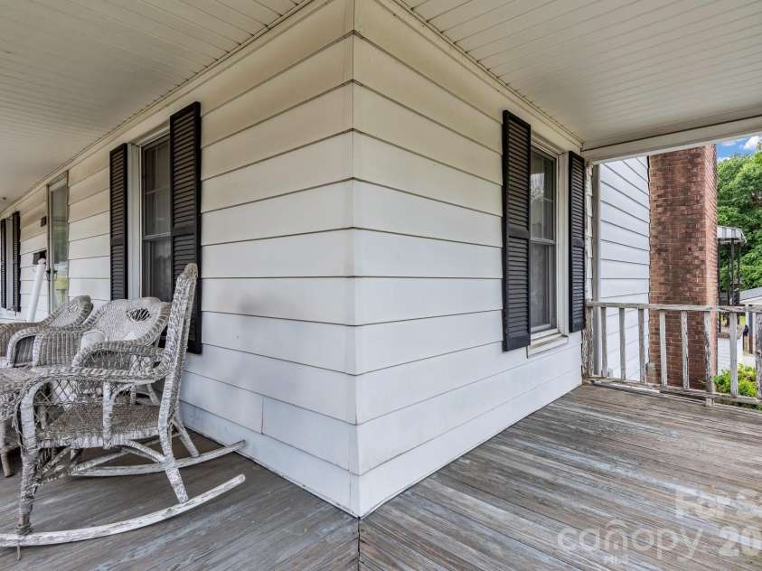 310 Ryder Avenue, Landis, NC 28088.  MLS# CAR4388381, YatesRealty ID 26935. 