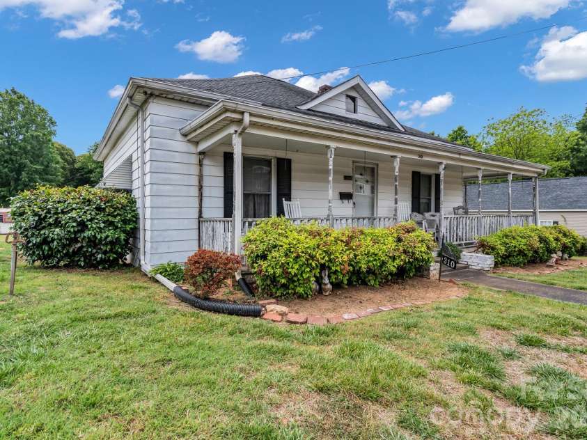 310 Ryder Avenue, Landis, NC 28088.  MLS# CAR4388381, YatesRealty ID 26935. 